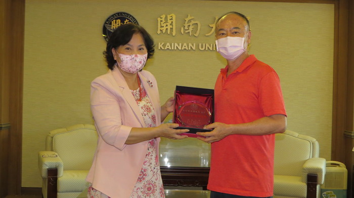 致贈退休老師感謝狀